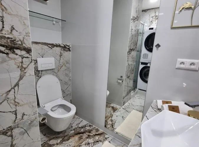 Апартаменты Alpha *